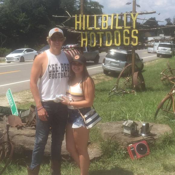 Meet your Posher, Taylor - Picture 1 of 1